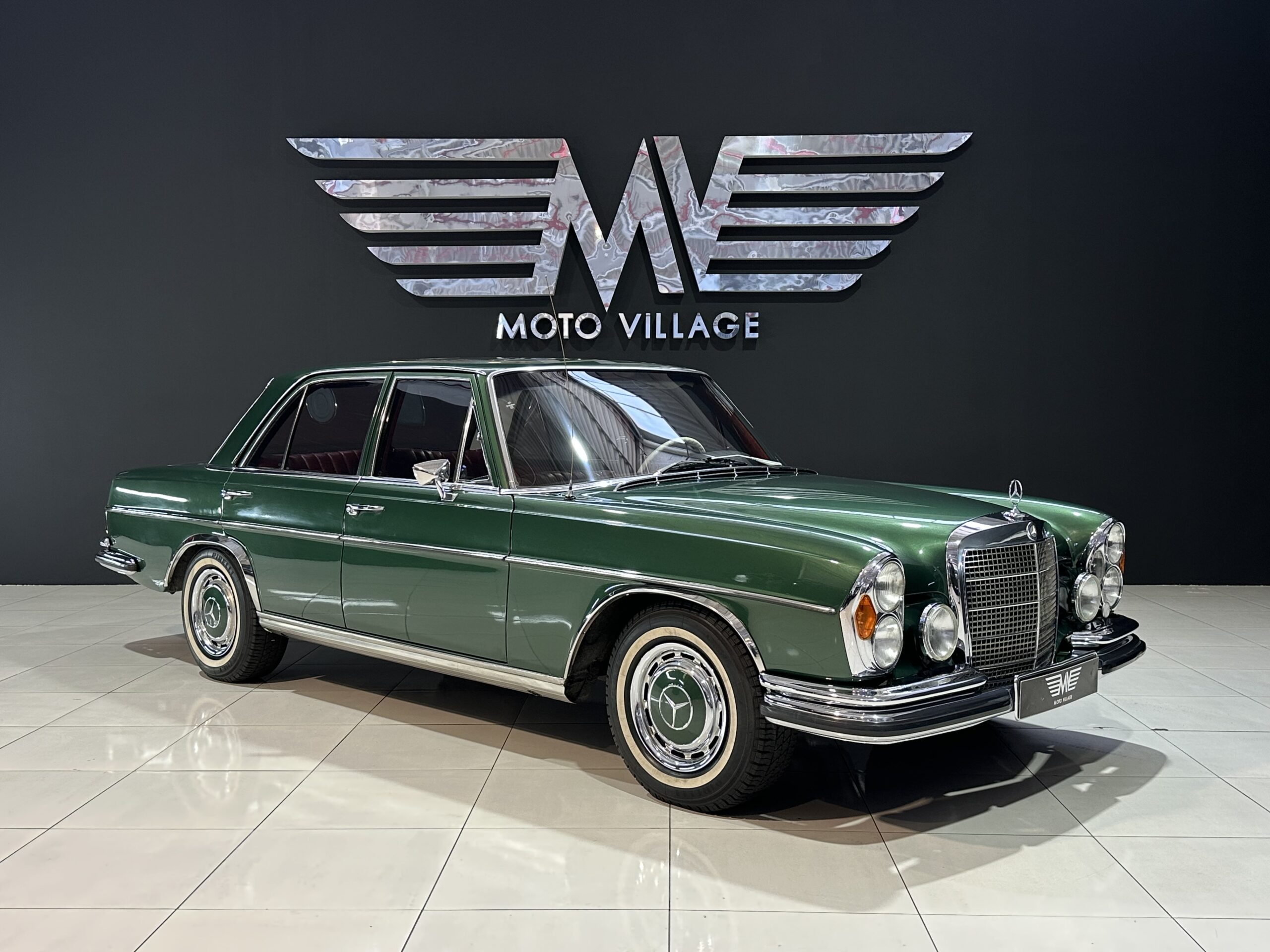 1970 Mercedes-Benz W108 280 SE