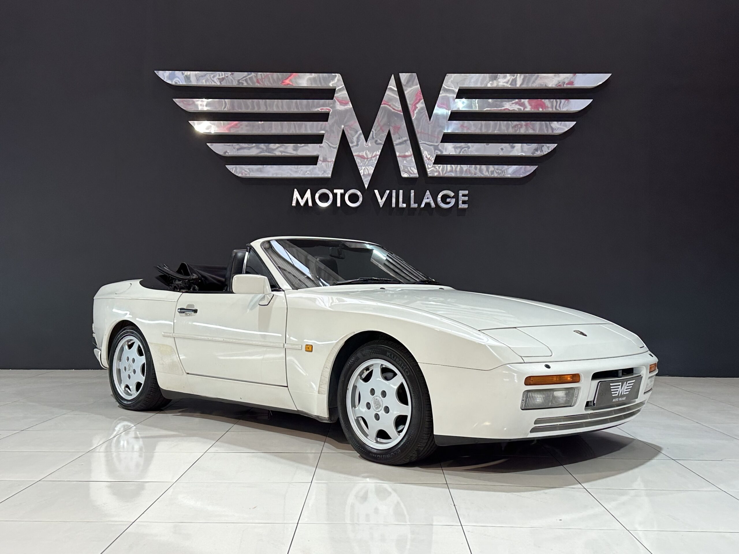 1990 Porsche 944 Cabriolet